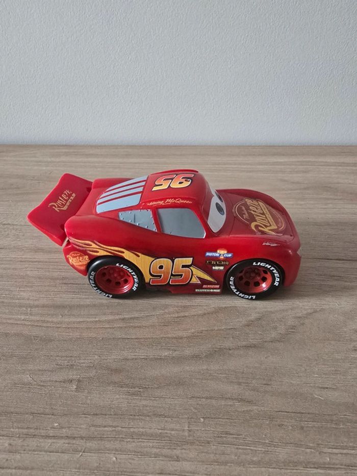 Voiture Cars - Flash Mc Queen - Disney Pixar - Mattel - photo numéro 4