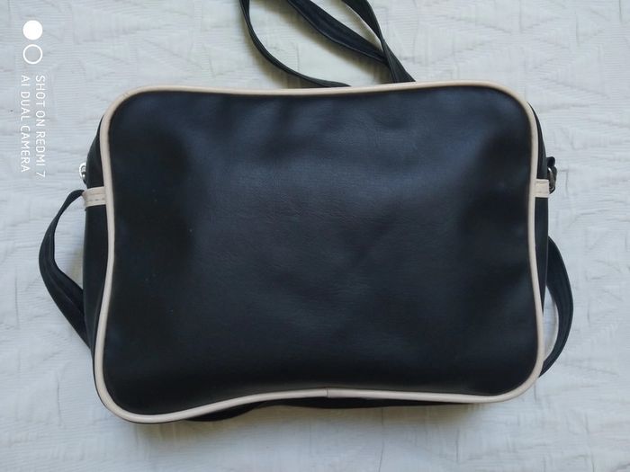 Sac sacoche noir vert jaune rouge sport - photo numéro 2