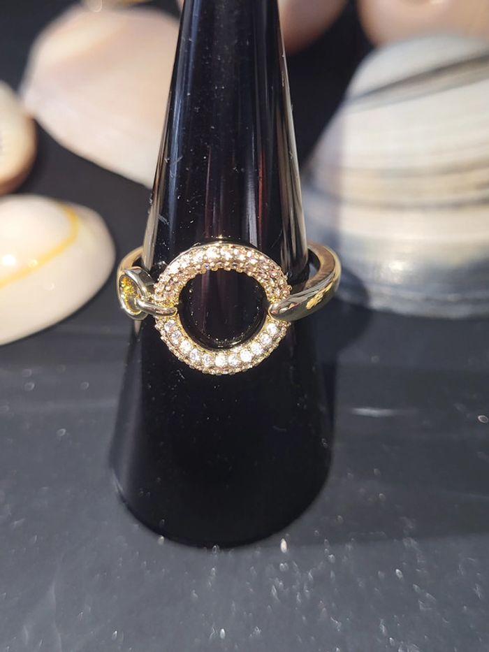 Bague ouverte acier inoxydable et zircon Rond Dorée - photo numéro 3