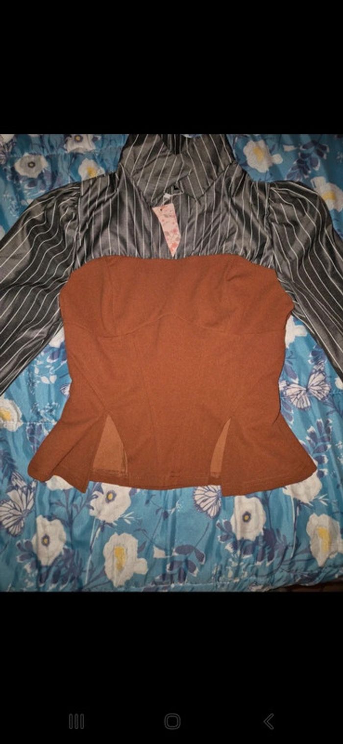 Chemise neuve - photo numéro 3