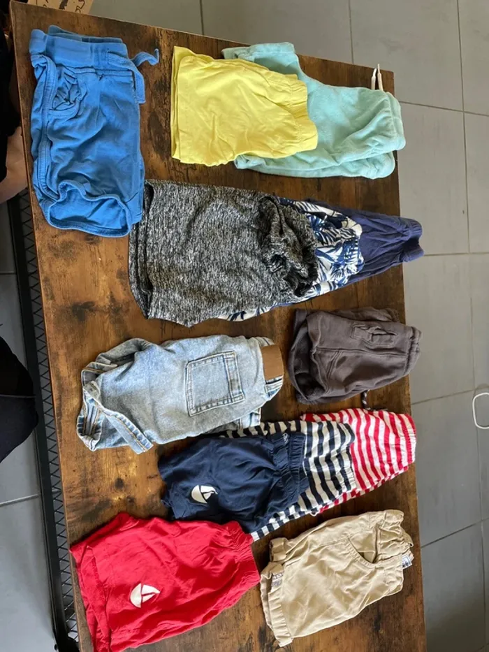Lot de 13 shorts garçon 3 ans