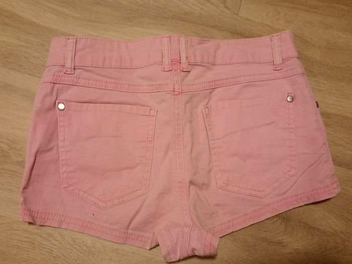 Short rose taille 38 - photo numéro 2