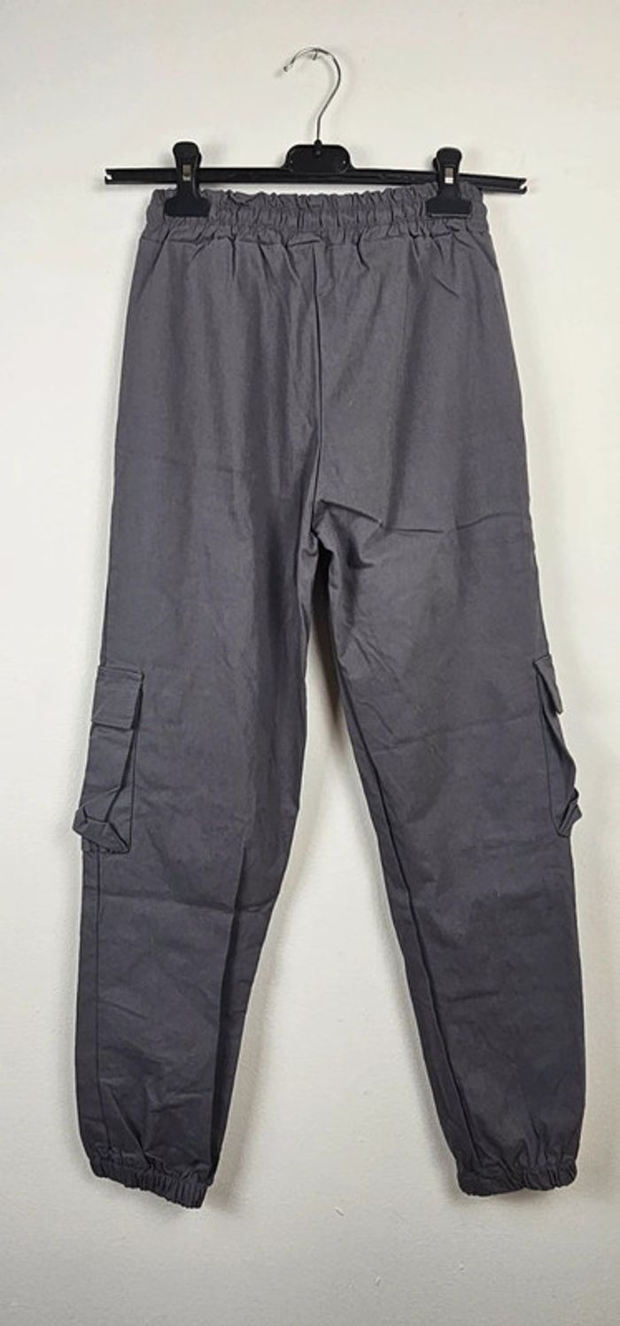 Pantalon. New collection. - photo numéro 2