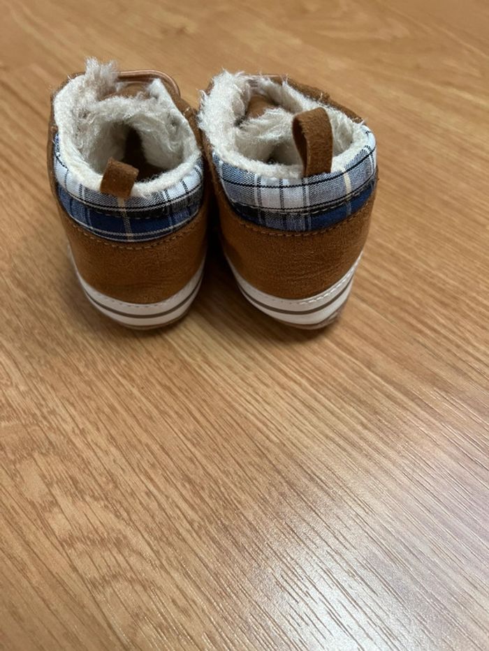Chaussures bébé - photo numéro 2