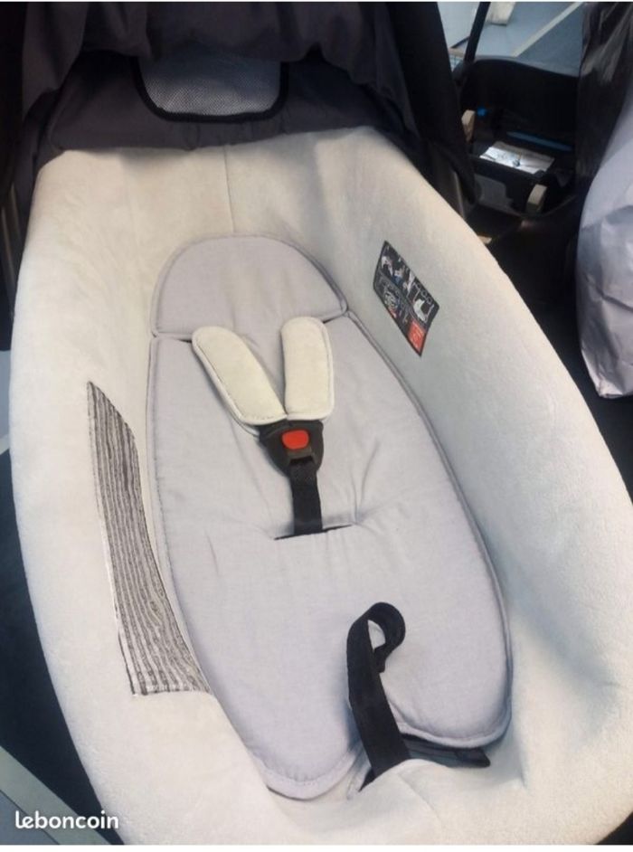 Poussette Trio streety bébé confort complète - photo numéro 2