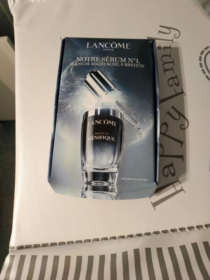 Lancome advanced Genifique format voyage 7ml - photo numéro 2