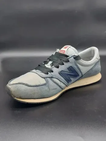 New Balance 420