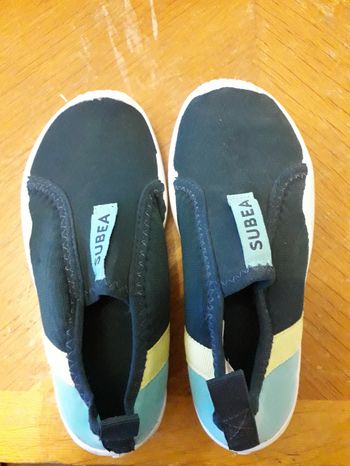 Chaussure de piscine pointure 30
