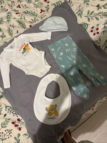 Ensemble Disney neuf - naissance - garçon