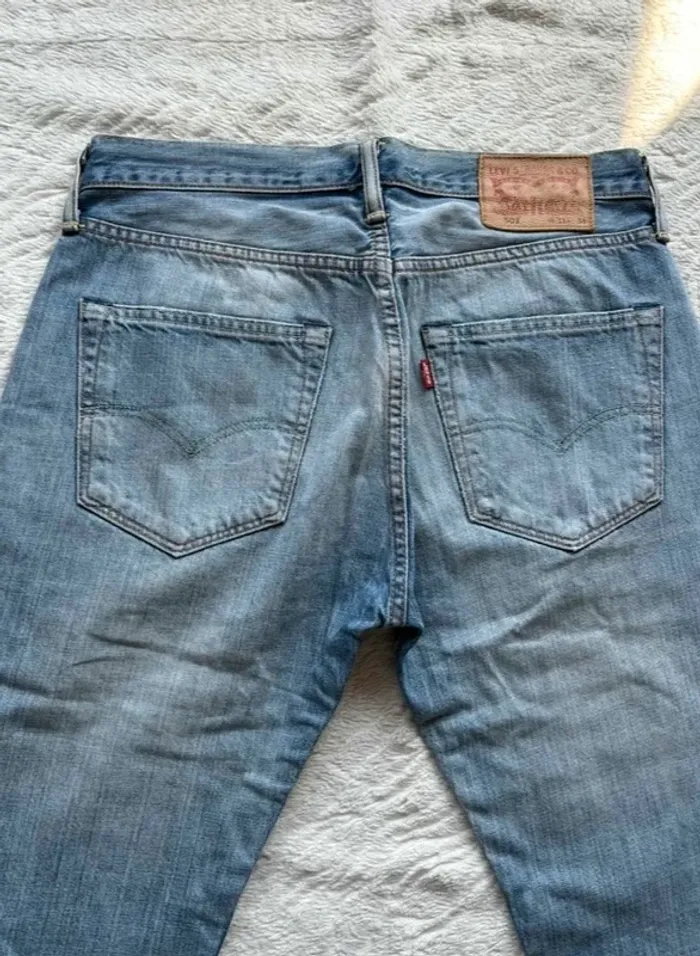 Jean levi’s 501 homme bleu clair effet délavé coupe regular straight droit taille W32 L/42 L34 - photo numéro 14