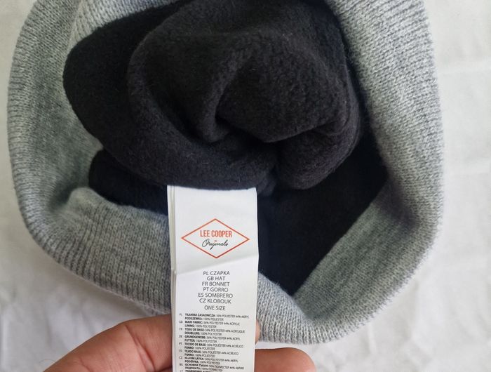 Bonnet  gris , homme  , Lee Cooper  , avec étiquette - photo numéro 4