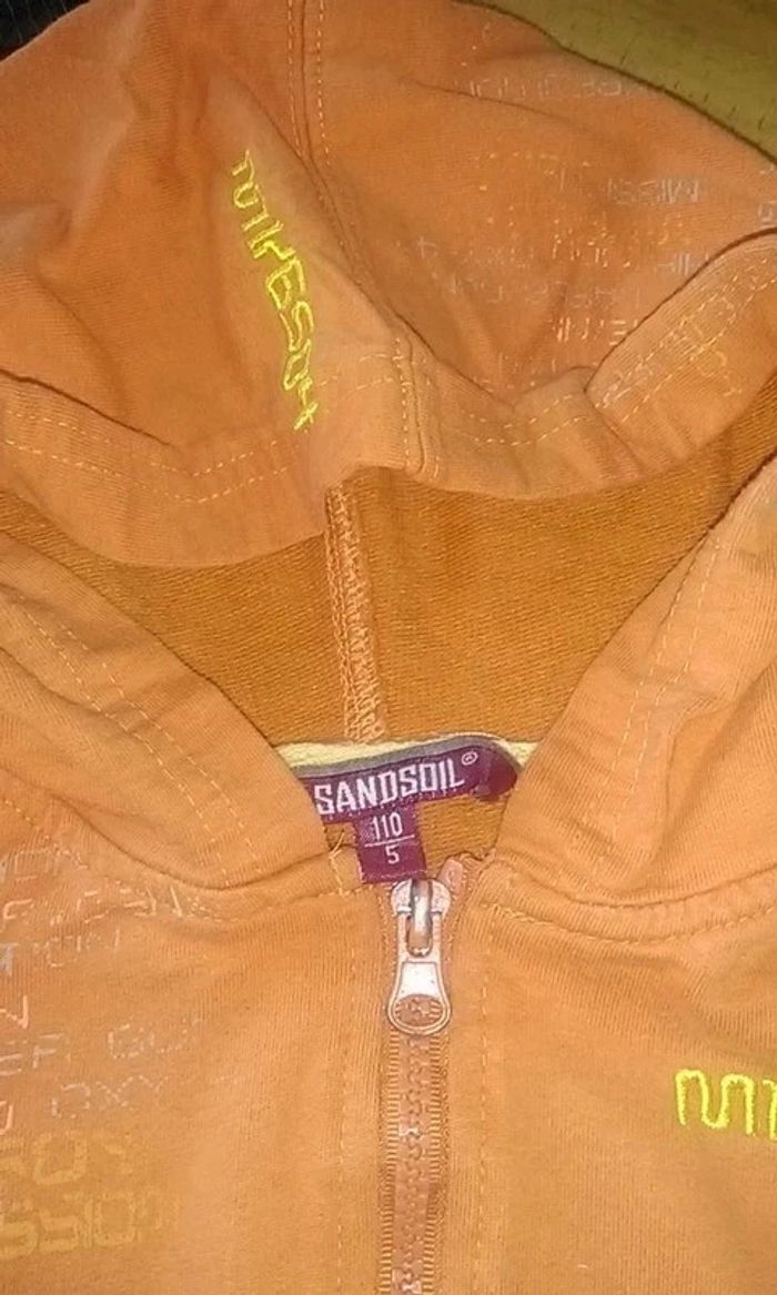 sweat zippé 4/5 ans - photo numéro 3