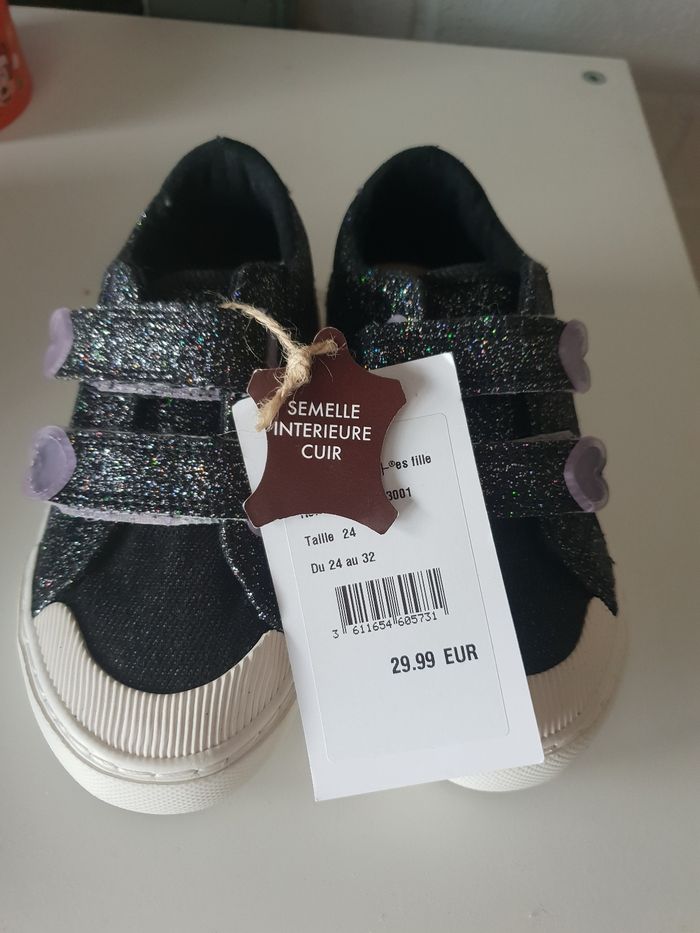 Chaussures Vertbaudet NEUVES