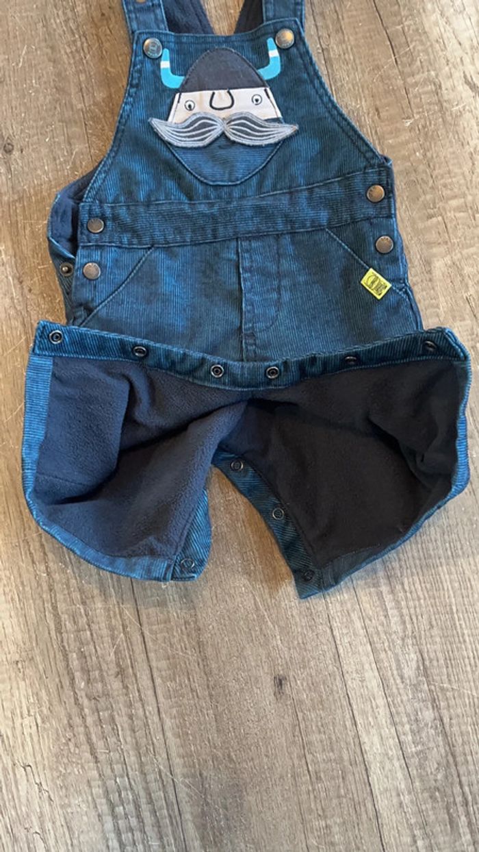 Salopette en velour taille 3 mois - photo numéro 2