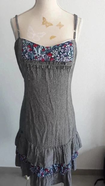 Robe très bon état taille 38 Des Filles à la Vanille