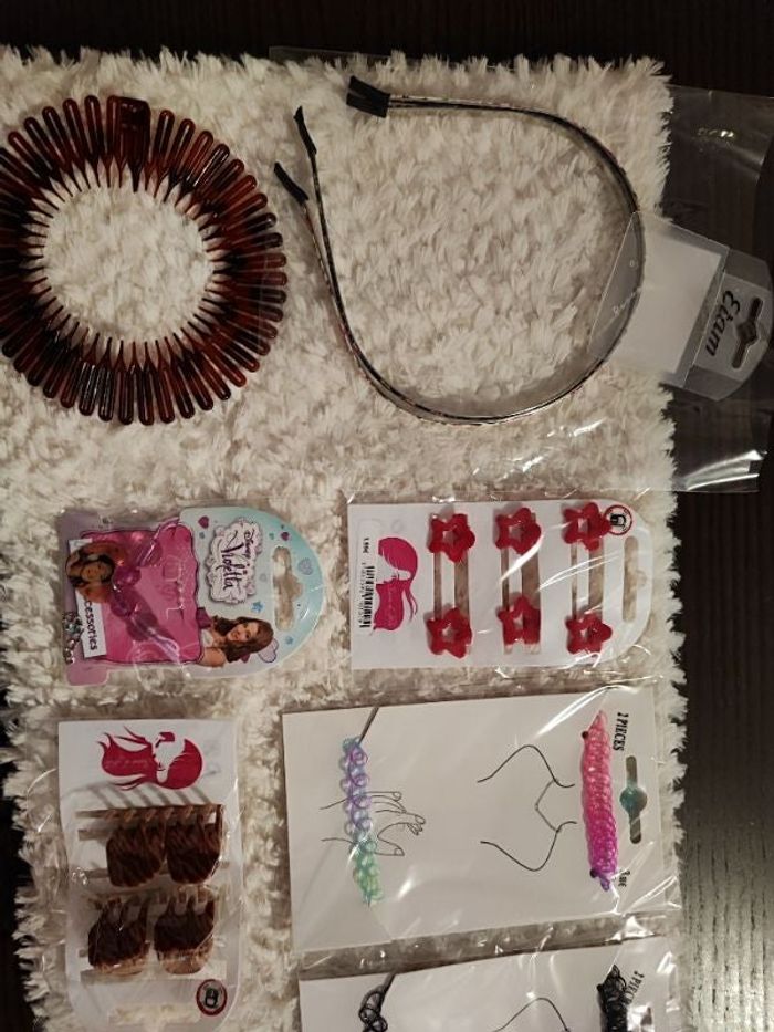 Lot de plus de10 articles bijoux fantaisie