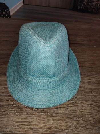 Chapeau turquoise