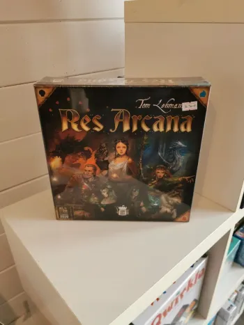 Jeu Res Arcana