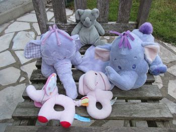 lot 5 doudous éléphants tbé dont disney/nicotoy