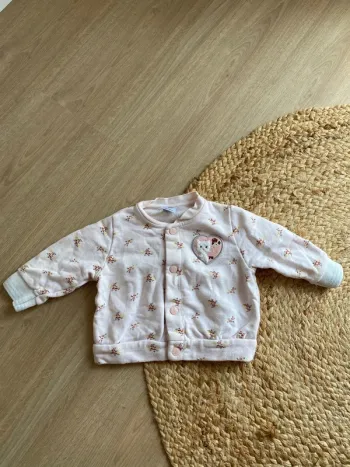 Veste sweat fleurie