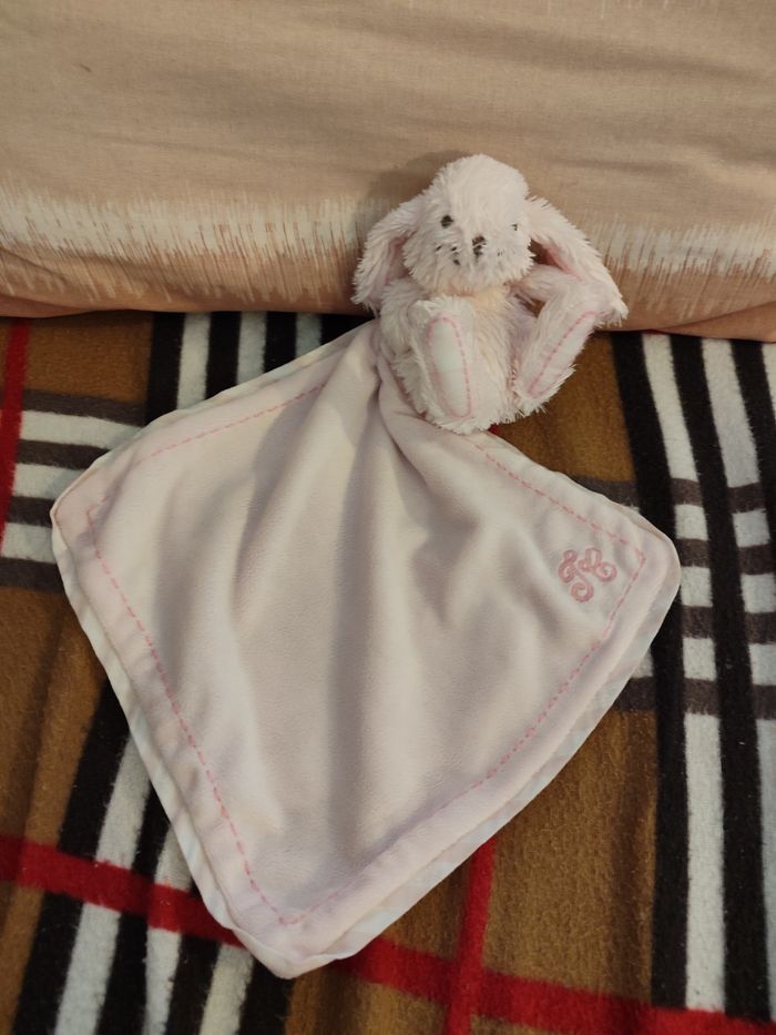 Doudou lapin rose tartine et chocolat