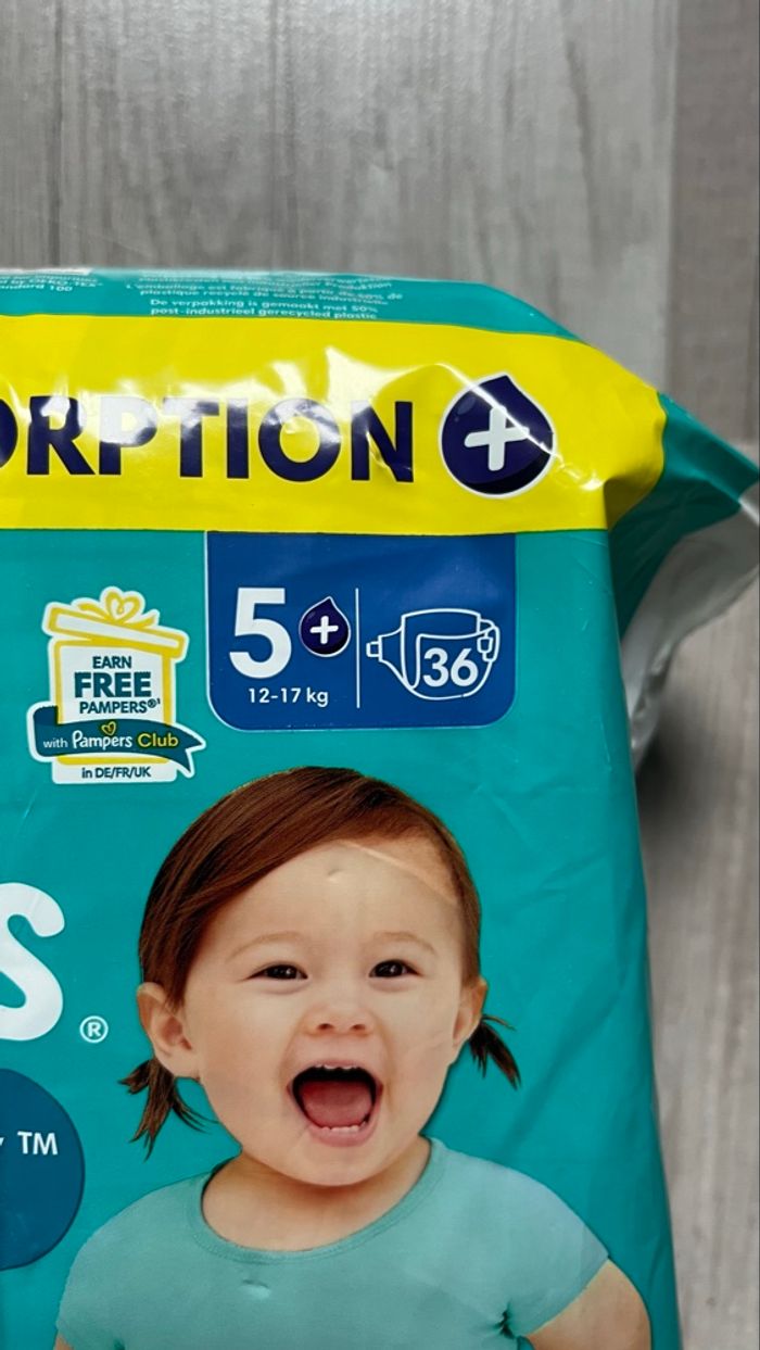 Pampers taille 5+ - photo numéro 2