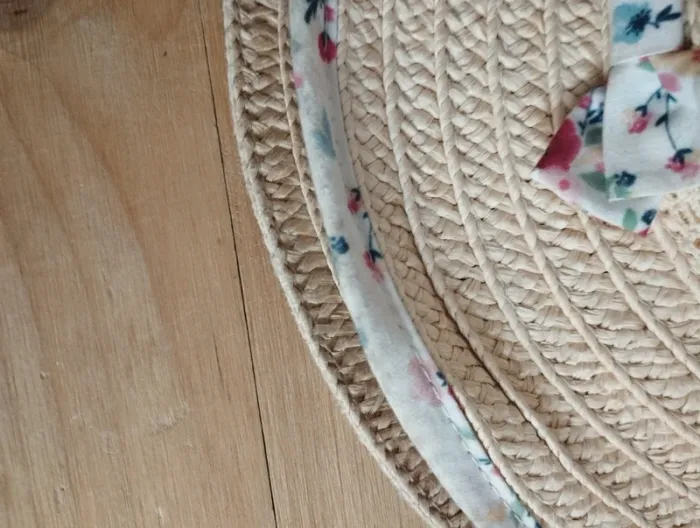 Lot de vêtements jumelles en taille 2 ans - photo numéro 7