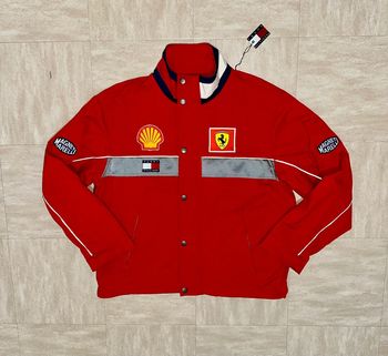 Veste Hilfiger x Ferrari