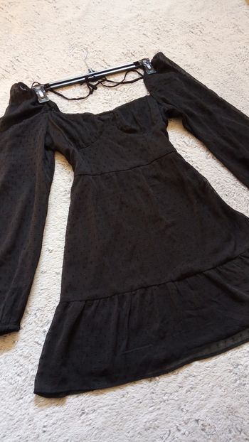 Robe noire en plumetis H&M