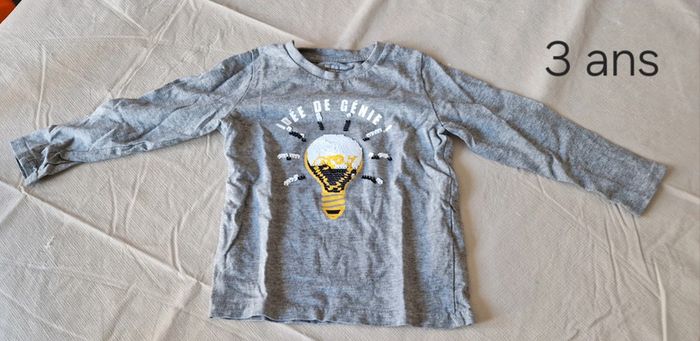 Tee shirt à longue manche 3 ans