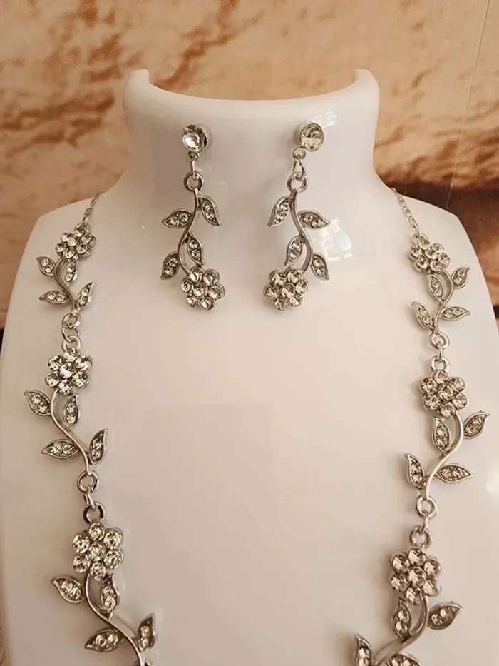 💎Parure Collier + Boucles d’oreilles 💎 - photo numéro 2