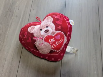 Coeur rouge peluche je t'aime