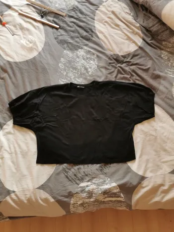 Tee-shirt Zara neuf taille L