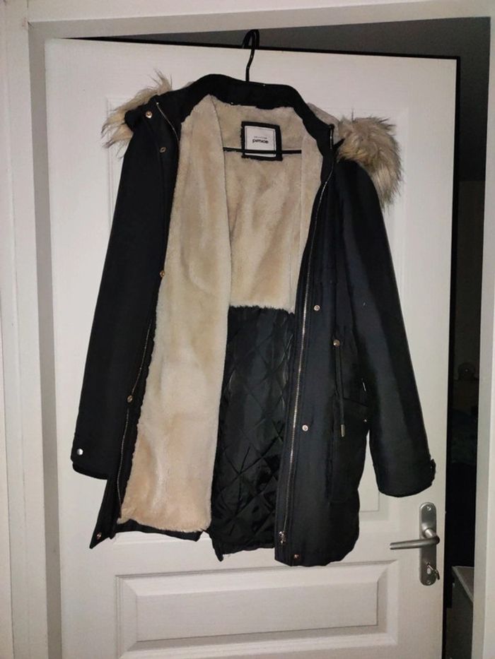 Manteau chaud avec capuche