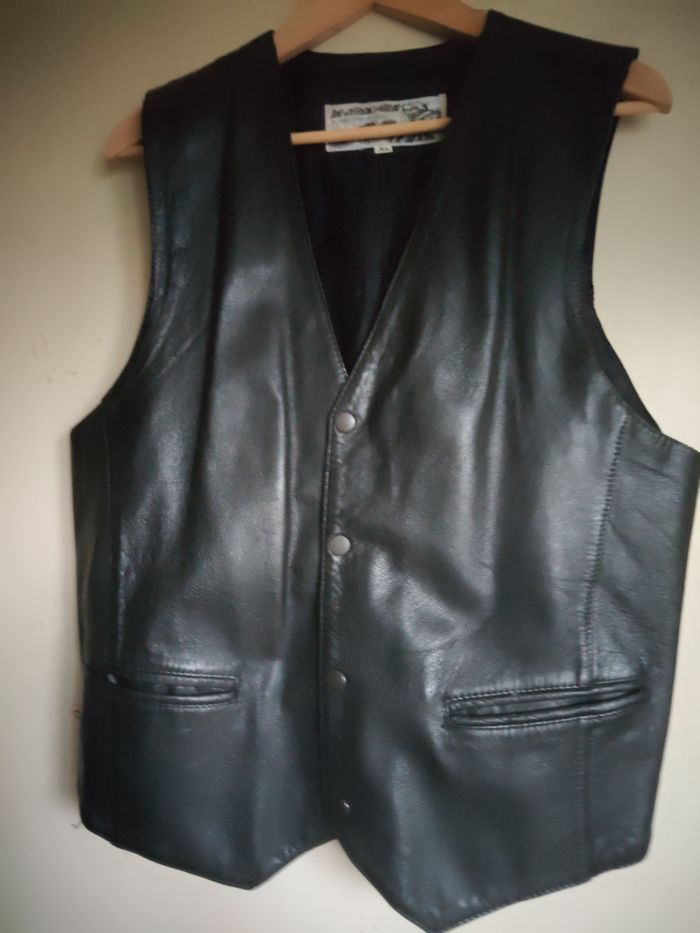 Gilet sans manche en cuir homme