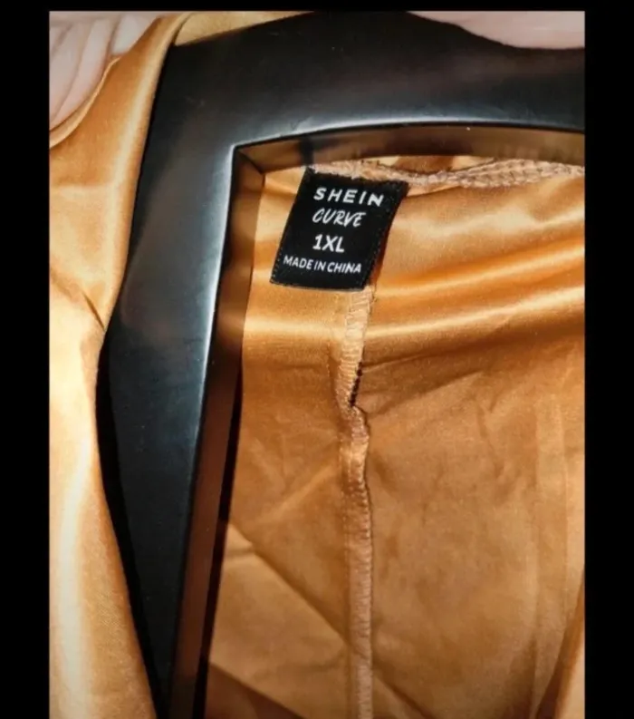 Veste Shein beige/moutarde taille 1XL neuve jamais portée. Porté ouvert. - photo numéro 3