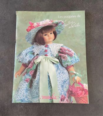 Catalogue poupées de collection en porcelaine Mundia
