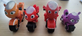 Famille Moto Ricky Zoom