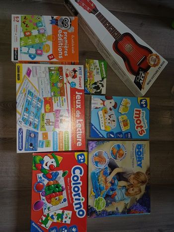 Lot jeux enfants 2 à 7 ans