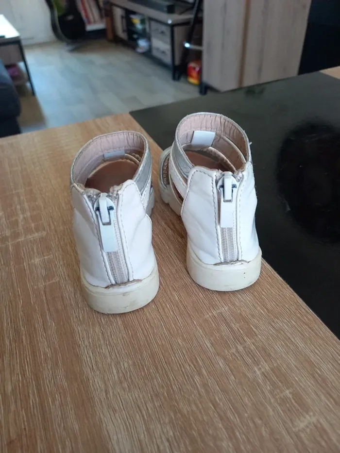 Sandales bébé T21 - photo numéro 4