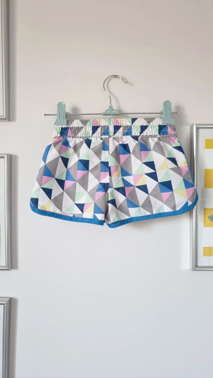 Short geometrie taille 3-4ans - photo numéro 4