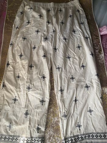 Pantalon fluide à motif curvy Kiabi