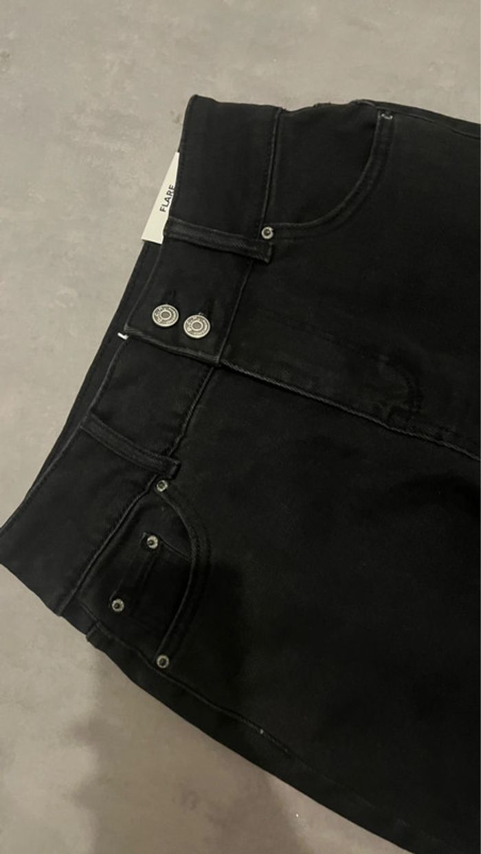 Pantalon flare - photo numéro 2