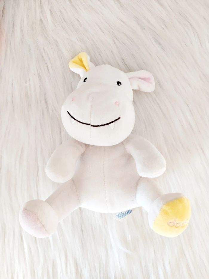 Peluche hippopotame blanc Dodie
