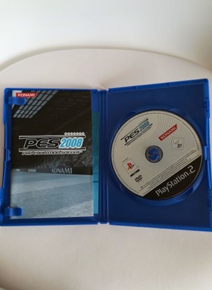 Jeu PS2 "PES 2008" - photo numéro 3