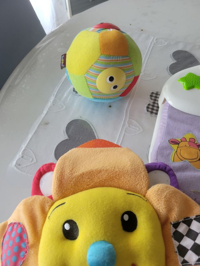 Lot de 7 jouets d éveil  voir photos - photo numéro 3