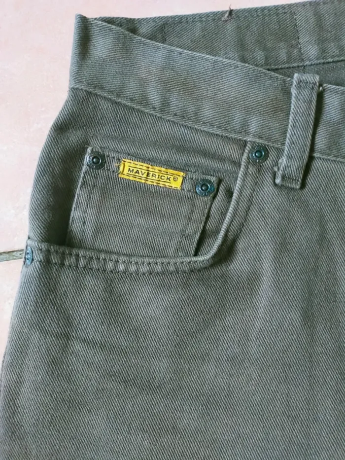 Jean vintage kaki coupe droite w30 l34 - photo numéro 3