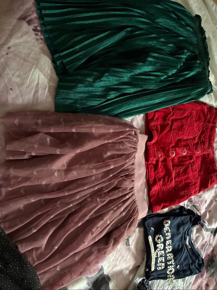 Lot jupe teeshirt - photo numéro 6