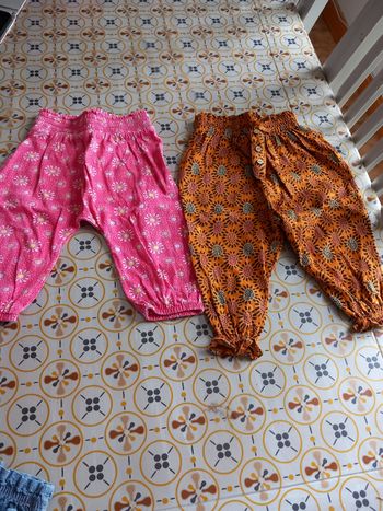Lot pantalon 12 moi