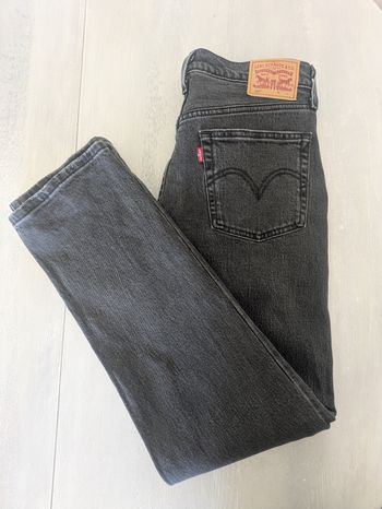 Jean femme - Levi's original - Taille w29 L30 - Neuf